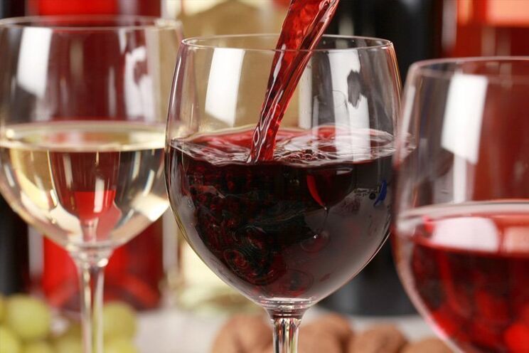 raudonas vynas tinka žmonėms, turintiems ketvirtą kraujo grupę